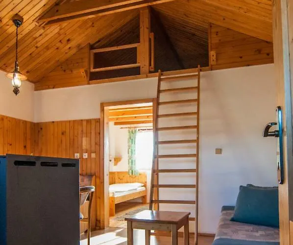 Tatrytip Tatralandia Lodge *